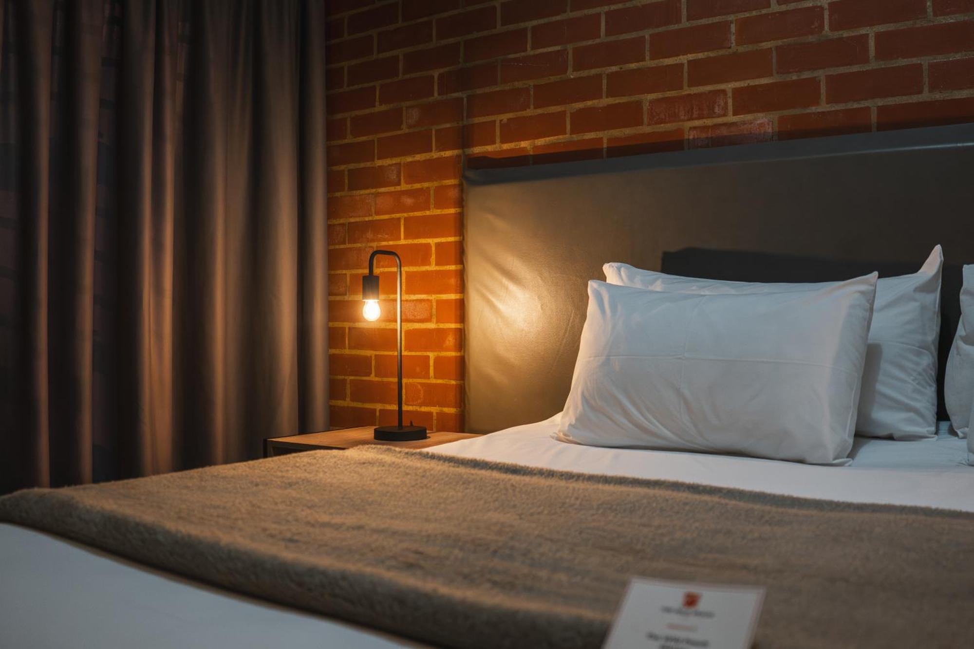 The Wild Peach - Menlyn Hotel Pretoria Luaran gambar
