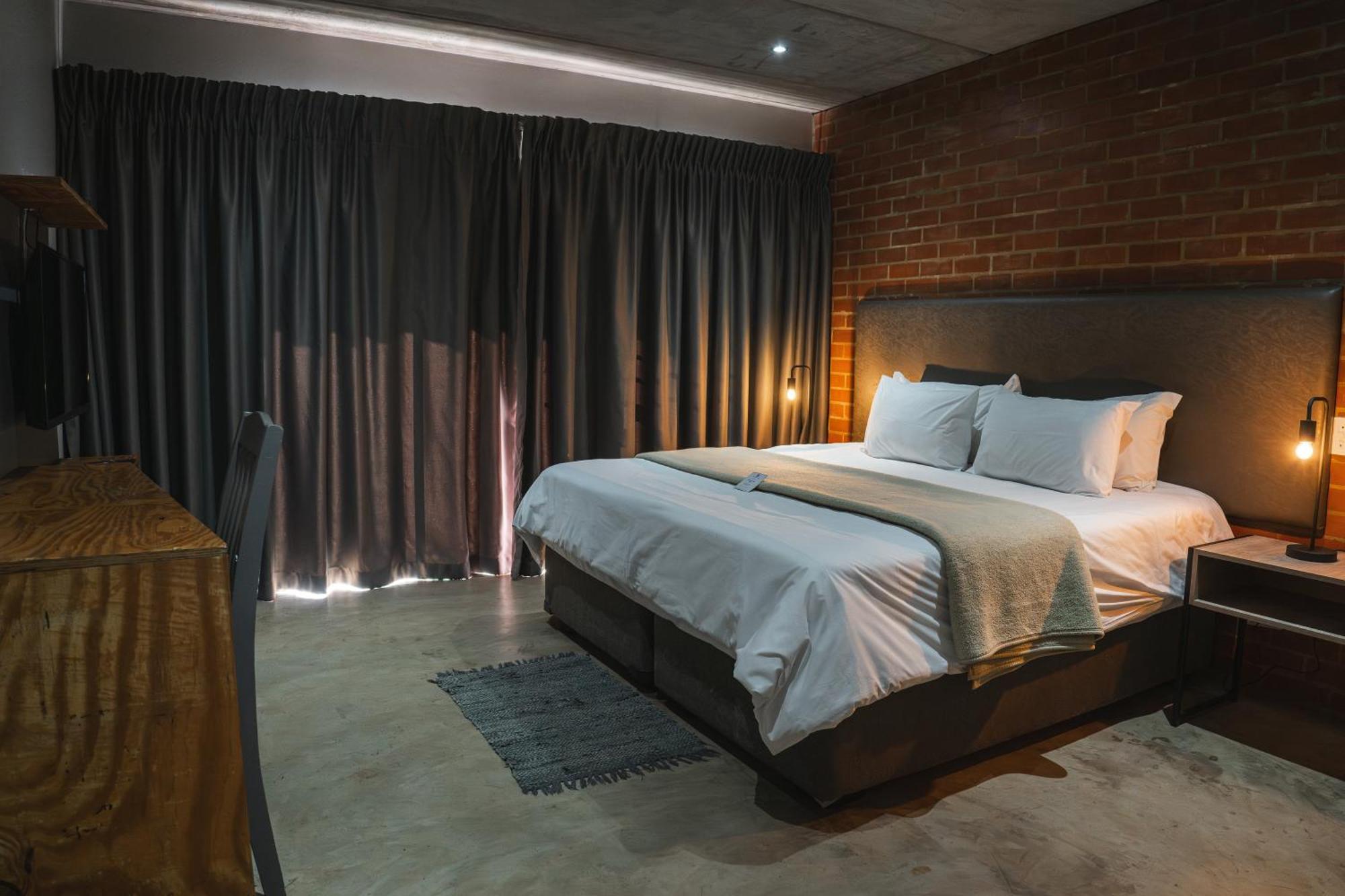 The Wild Peach - Menlyn Hotel Pretoria Luaran gambar