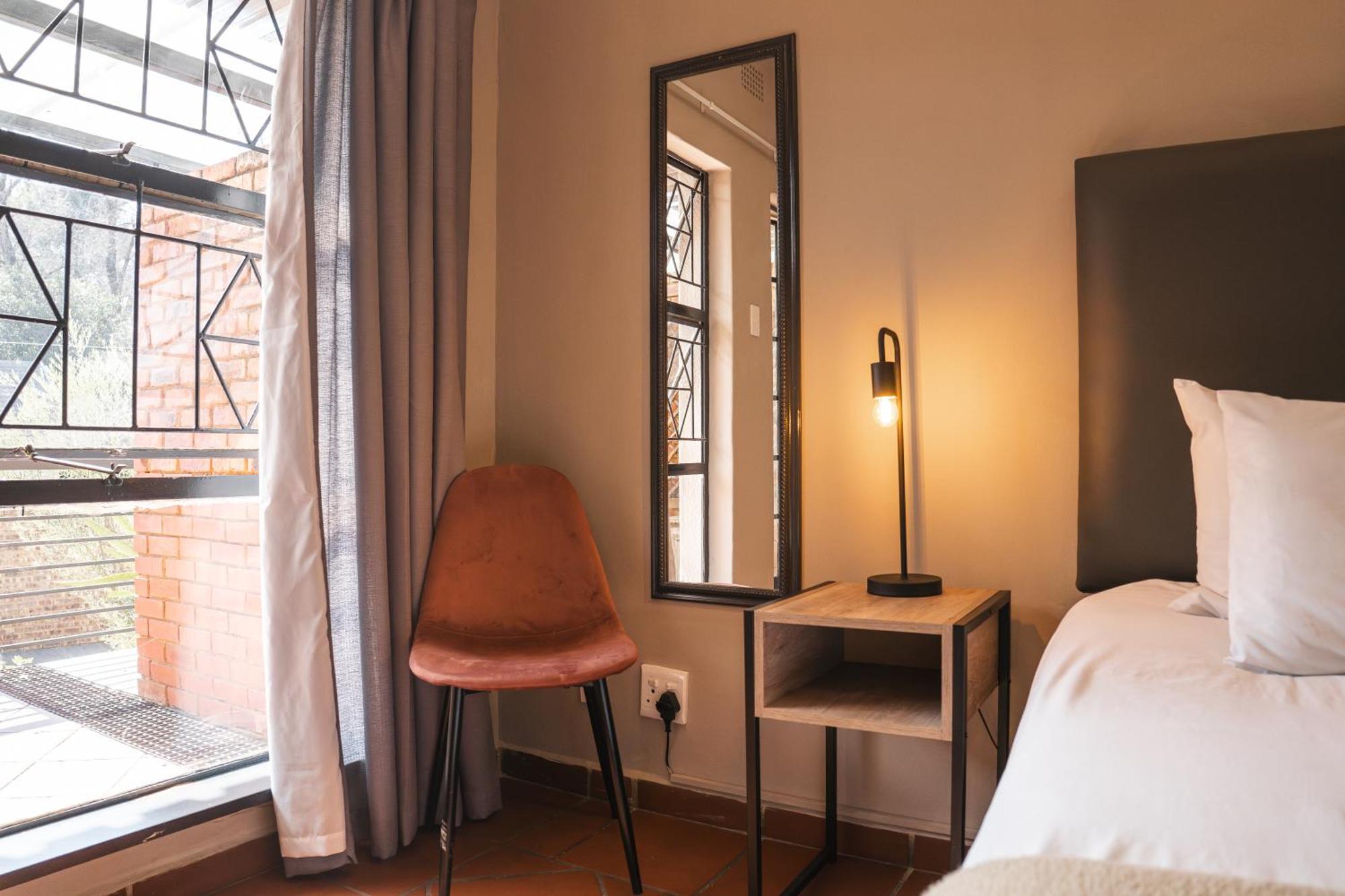 The Wild Peach - Menlyn Hotel Pretoria Luaran gambar